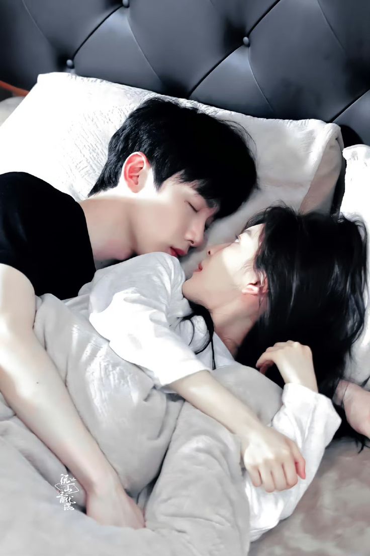 Sau Khi Say Rượu, Tôi Thành Tiểu Thẩm Thẩm